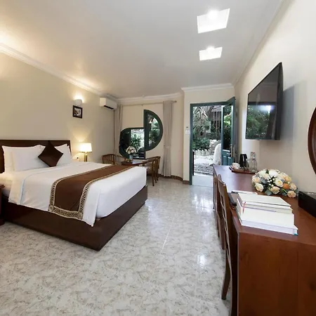 Phuong Nam Resort Thuan An Exterior photo