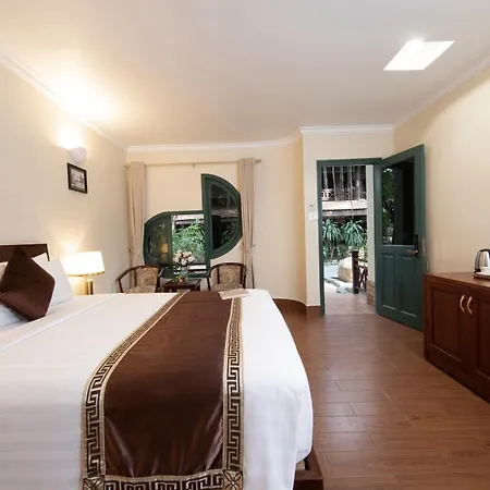Phuong Nam Resort Thuan An Exterior photo
